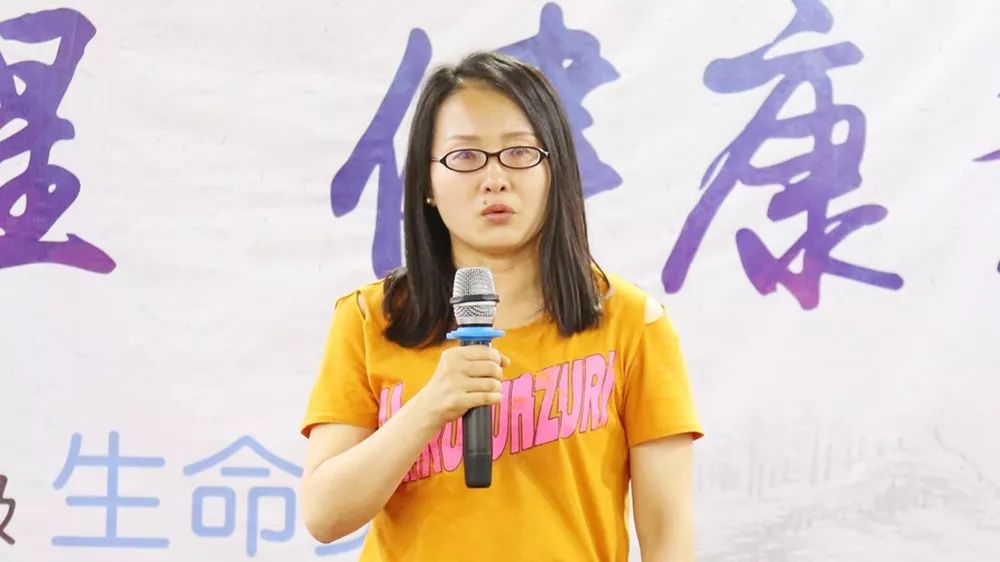 當(dāng)我不再過度關(guān)注孩子時，我和孩子都越來越好了！
