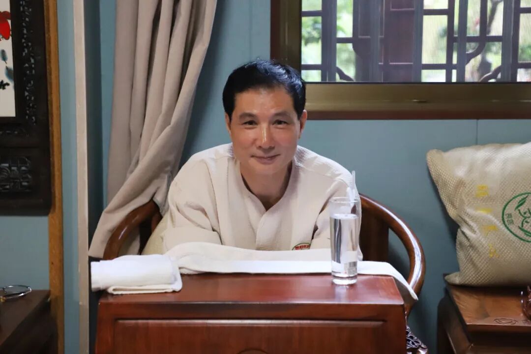 1759052097803919.jpg 1759052097803919.jpg